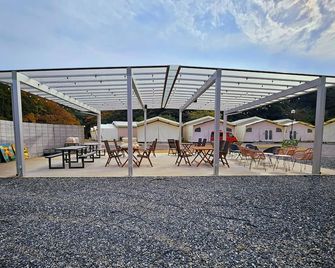 Sloth Glamping - Tsushima - Patio