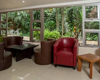 La Cour Hotel Apartments - Lagos - Lounge