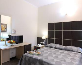 Hotel Ferrari - Chiavari - Slaapkamer