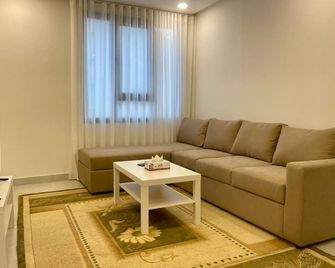 Magic Suite Tower - כווית סיטי - סלון