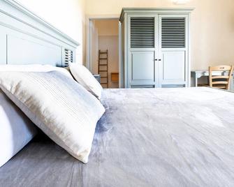 Villa 'Elegante A Otranto' with Shared Terrace, Wi-Fi and Air Conditioning - Otranto - Bedroom