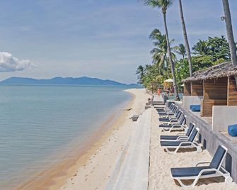 Escape Beach Resort - New Look & Improved - Ko Samui - Beach