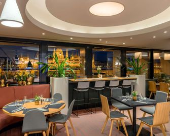 Novotel Budapest Danube - בודפשט - מסעדה
