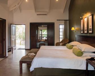 Perry's Bridge Hollow Boutique Hotel - הייזיוויו - חדר שינה
