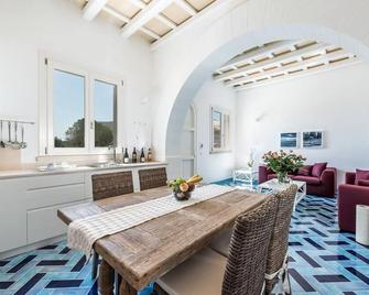 Firriato Hospitality - Calamoni di Favignana Apartments - Favignana - Dining room