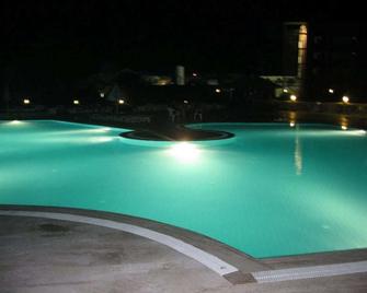 Adalin Resort Otel Kemer - Kemer - Piscina