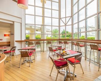 B&B HOTEL Lyon Eurexpo Bron - Bron - Restaurant