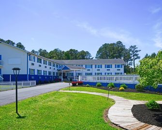 Days Inn Chincoteague Island - Chincoteague - Building