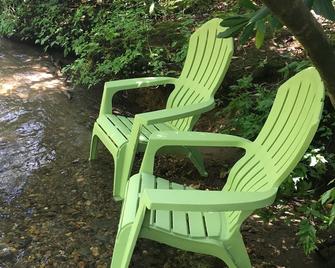 Creeksong Cabin In The North Georgia Mountains - Hiawassee - Innenhof