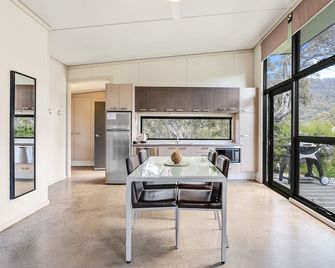 Ecocrackenback 15 Sustainable Chalet Clo - Crackenback - Salle à manger