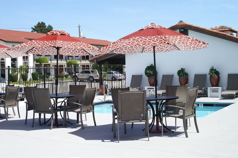 Travelodge By Wyndham Vallejo - Vallejo - Patio