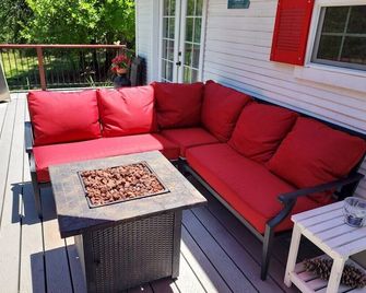 Meadow Creek Cabin - Camino - Patio