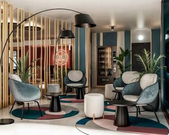 B&b Hotel Madrid Vallecas La Gavia - Madrid - Lounge