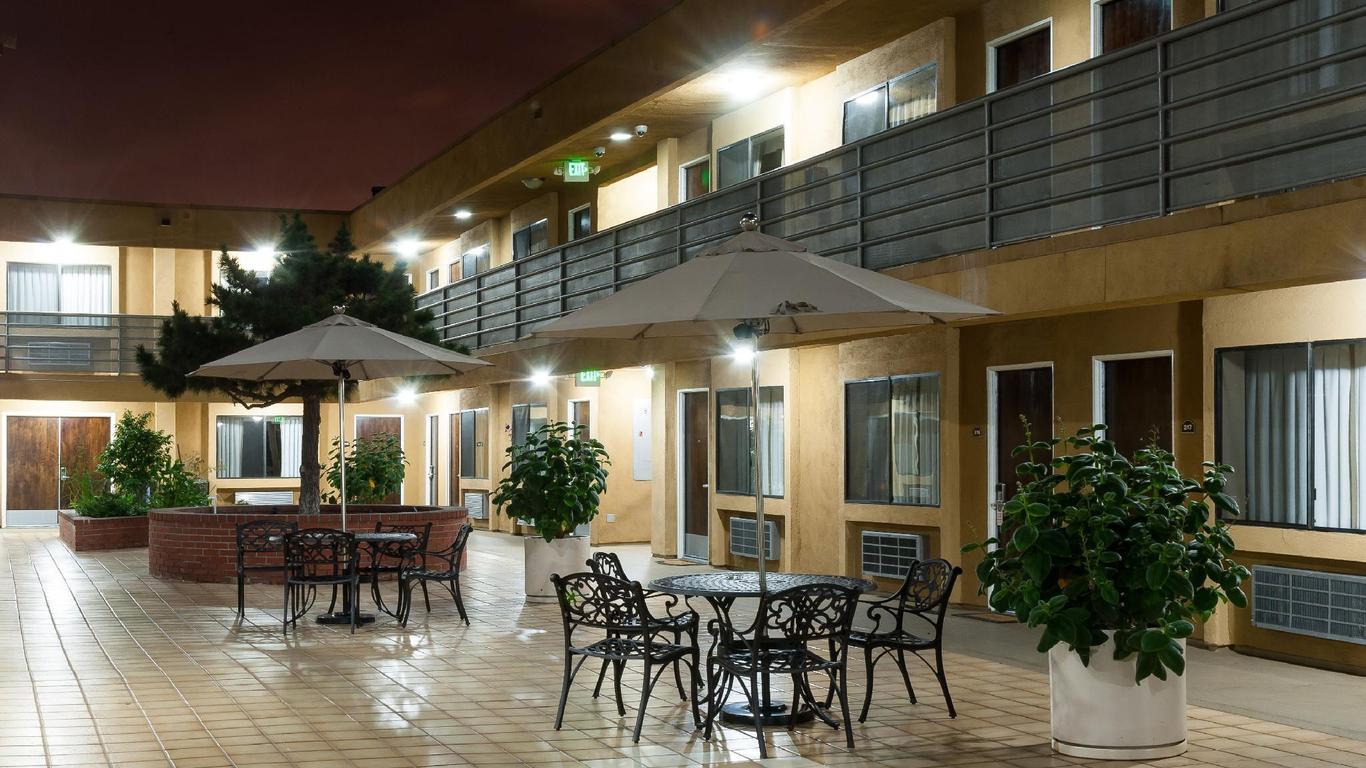 Gardena Terrace Inn