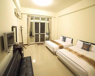 168 Hotel - Puli Township - Bedroom