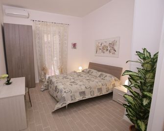 Rooms Monteverde - Rome - Bedroom