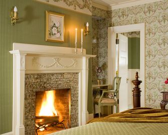 Berry Manor Inn - Rockland