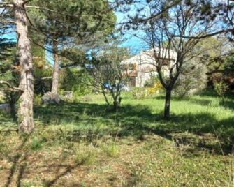 La Bastide Les trois Pins - Saint-Maximin-la-Sainte-Baume - Venkovní prostory