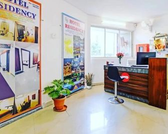 Hotel Residency - Silvassa - Front desk