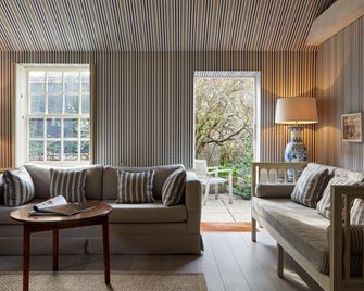 The Manor Coastal Hotel & Inn, Blakeney - The Coaching Inn Group - 블레이크니 - 거실