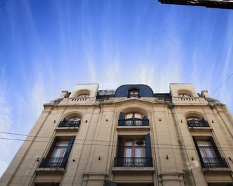 Portal Del Sur Youth Hostel - Buenos Aires - Bâtiment