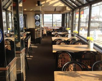 Keystone Motor Inn, a Travelodge by Wyndham - Brandon - Ravintola