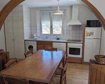 Gîte Du Mas De Barthe 4 Stars, 3 Ears Gites De France - Saint-Geniez-d'Olt-et-d'Aubrac - Küche