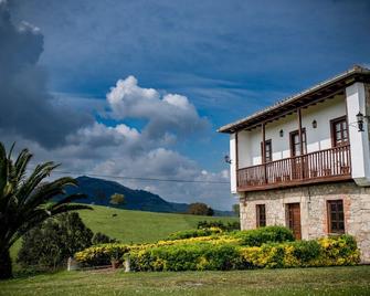 El Mirador de Rivas - Rubayo - Edificio