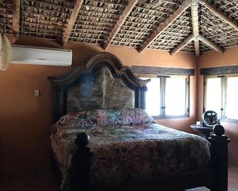 A True Mexican Style Hacienda Very Private Place to stay on the Sea of Cortez ! - Buenavista - Bedroom
