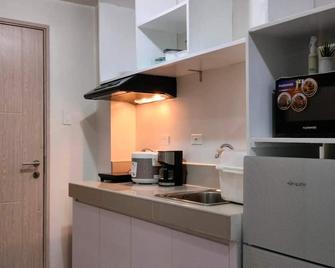 Cozy 1 Br Condo! Walking Distance to Most Everything You Need - Quezon City - Kitchen