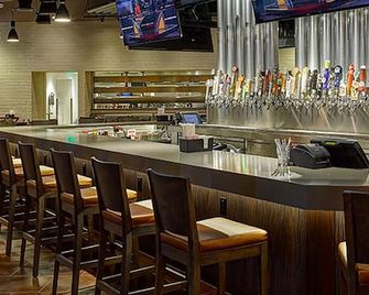 Bally's Evansville Casino & Hotel - Evansville - Baari