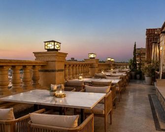 Crowne Pyramids view inn - Le Caire - Balcon