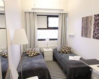Forenom Hostel Helsinki Pitäjänmäki - Helsinki - Living room