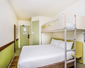 ibis budget Newcastle - Wallsend - חדר שינה