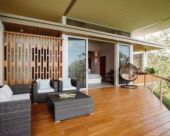 Santiago Vista Luxury Ocean View Villa - Tambor - Innenhof