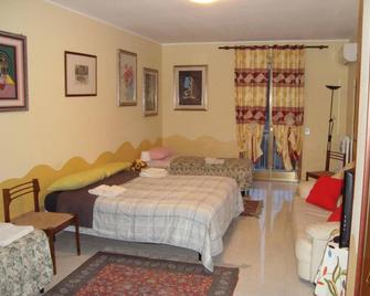 B&B Casa Ferrara - Monopoli - Habitación