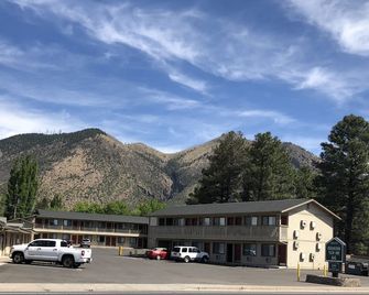 Mountain View Inn - Flagstaff - Building