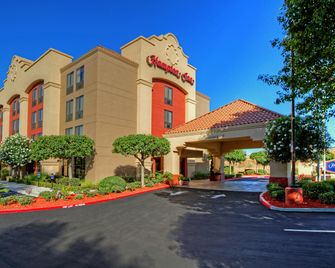 Hampton Inn Milpitas - Milpitas - Bygning