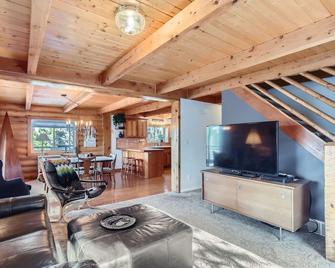 Valley View Vistas 3 Bedroom Lodge - Nederland - Sala de estar