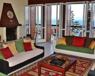 Villa Retrò - Torri Del Benaco - Soggiorno