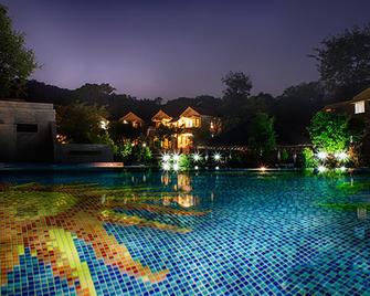 Pratiksha River Retreat - Dhikuli - Pool