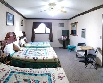 Adobe Sands Motel - Panguitch - Schlafzimmer