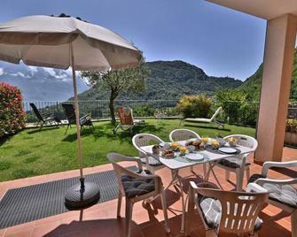 Appartamento Michela 4 - Theater Home - Tignale - Patio
