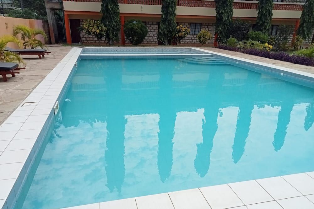 Modern south hotel - Ukunda - Pool