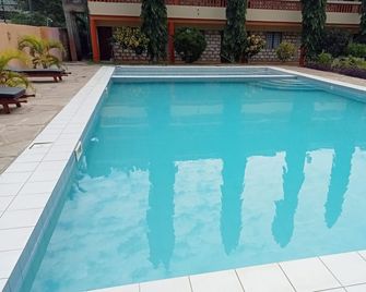 Modern south hotel - Ukunda - Pool