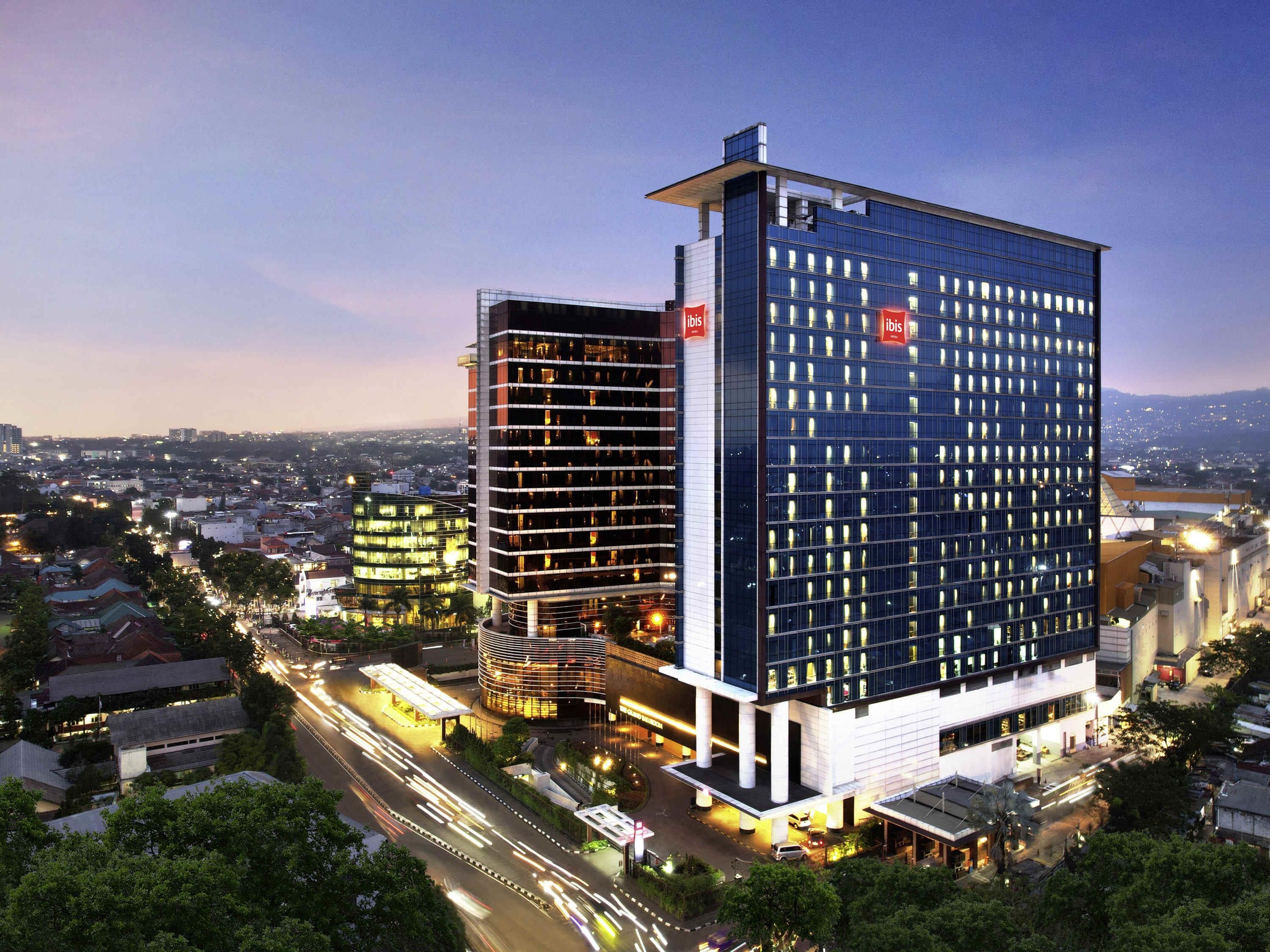 ibis Bandung Trans Studio - באנדונג - בניין