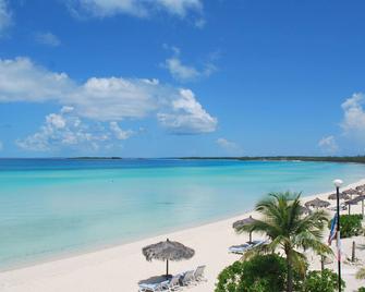 Boutique Resort on Spectacular Beach Available for Private Rental - Governor’s Harbour - Spiaggia
