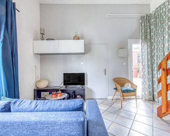 Les chalets de Piqueyrot - Hourtin - Salon