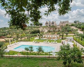 Ottolire Resort - Locorotondo - Piscina