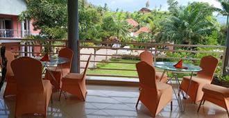 Kivu Park Hotel - Gisenyi - Balcony